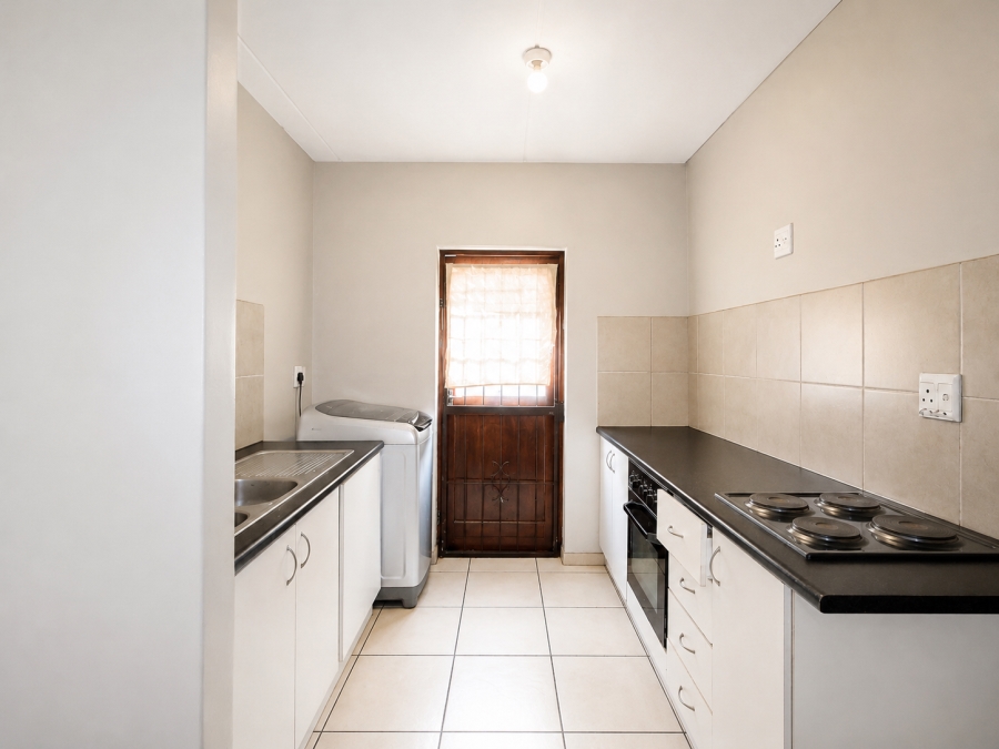 2 Bedroom Property for Sale in Parklands Western Cape